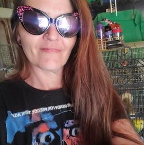 Meet your Posher, Shannon